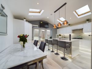 Photo 10- click for photo gallery